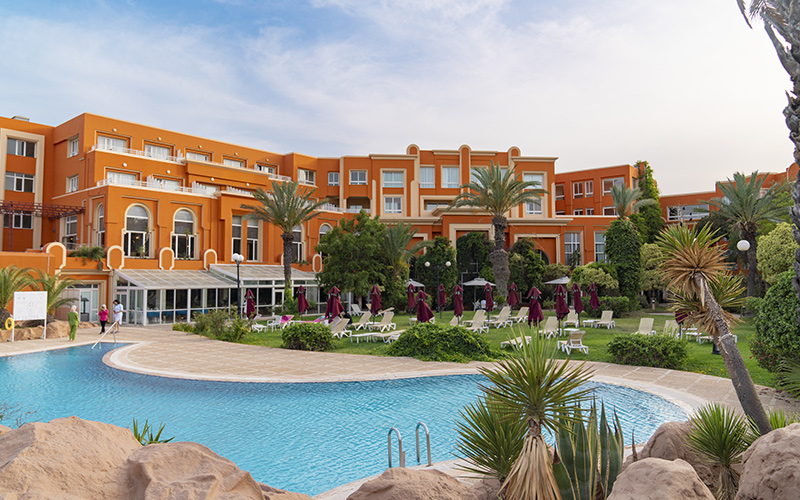 Embraquez-vous à un voyage gastronomique : Dine Around the world